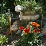 Studio Mas Provencal 10 Min Plage A Pied Jardin Calme & Centre