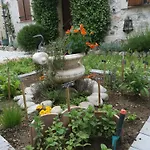 Mas Provencal A Pied Jardin Calme & Centre Appartement Cannes